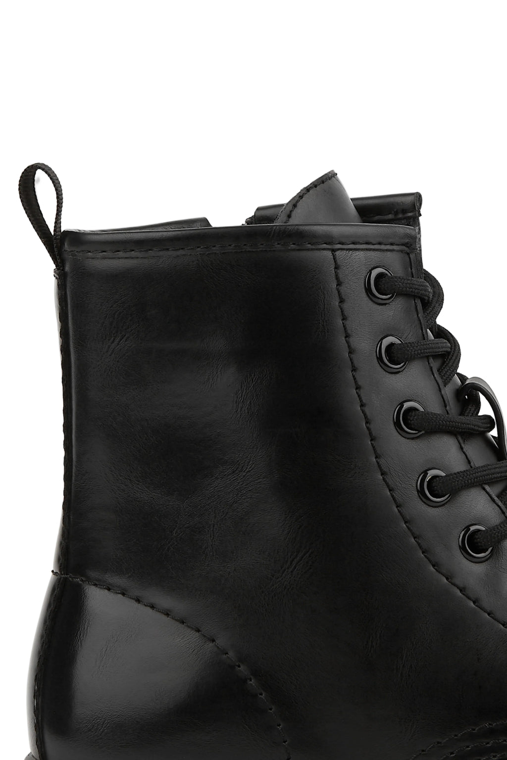 BOTÍN MILITAR DE MUJER CON CORDONES | 2467 PU NEGRO