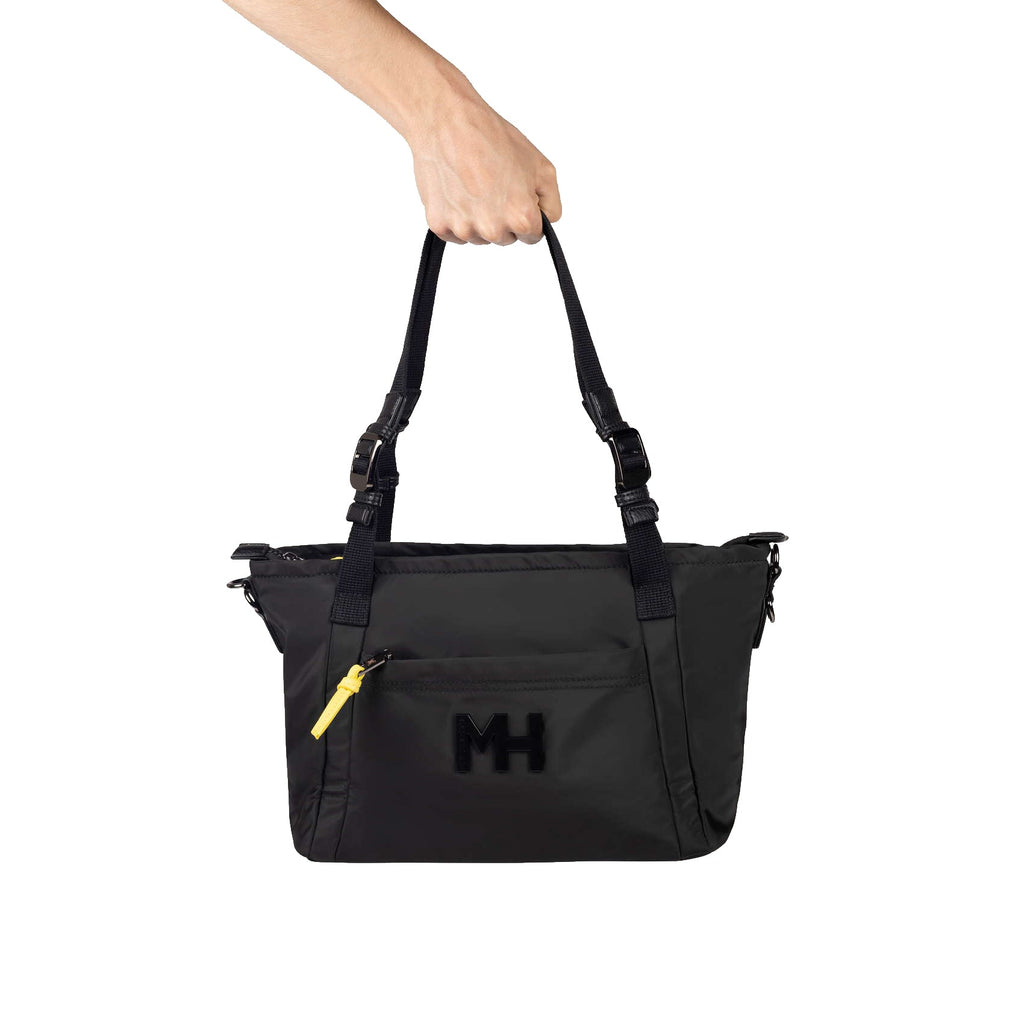 Munich Zone Crossby Tote Black 7113536