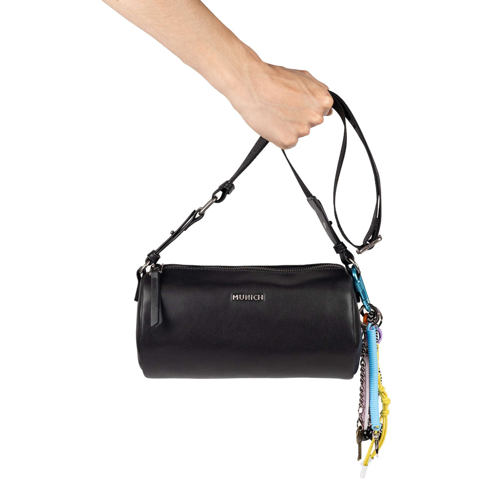Munich Charms Crossbody Barrel Black 7113578