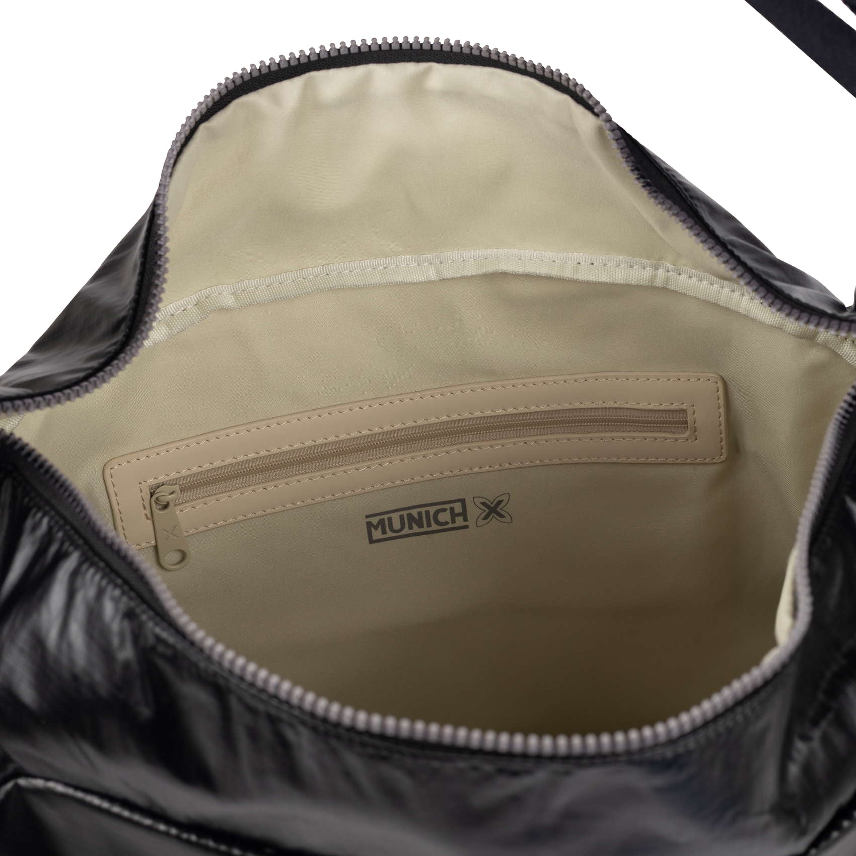 Munich Deep Recycled Hobo Black 7113590