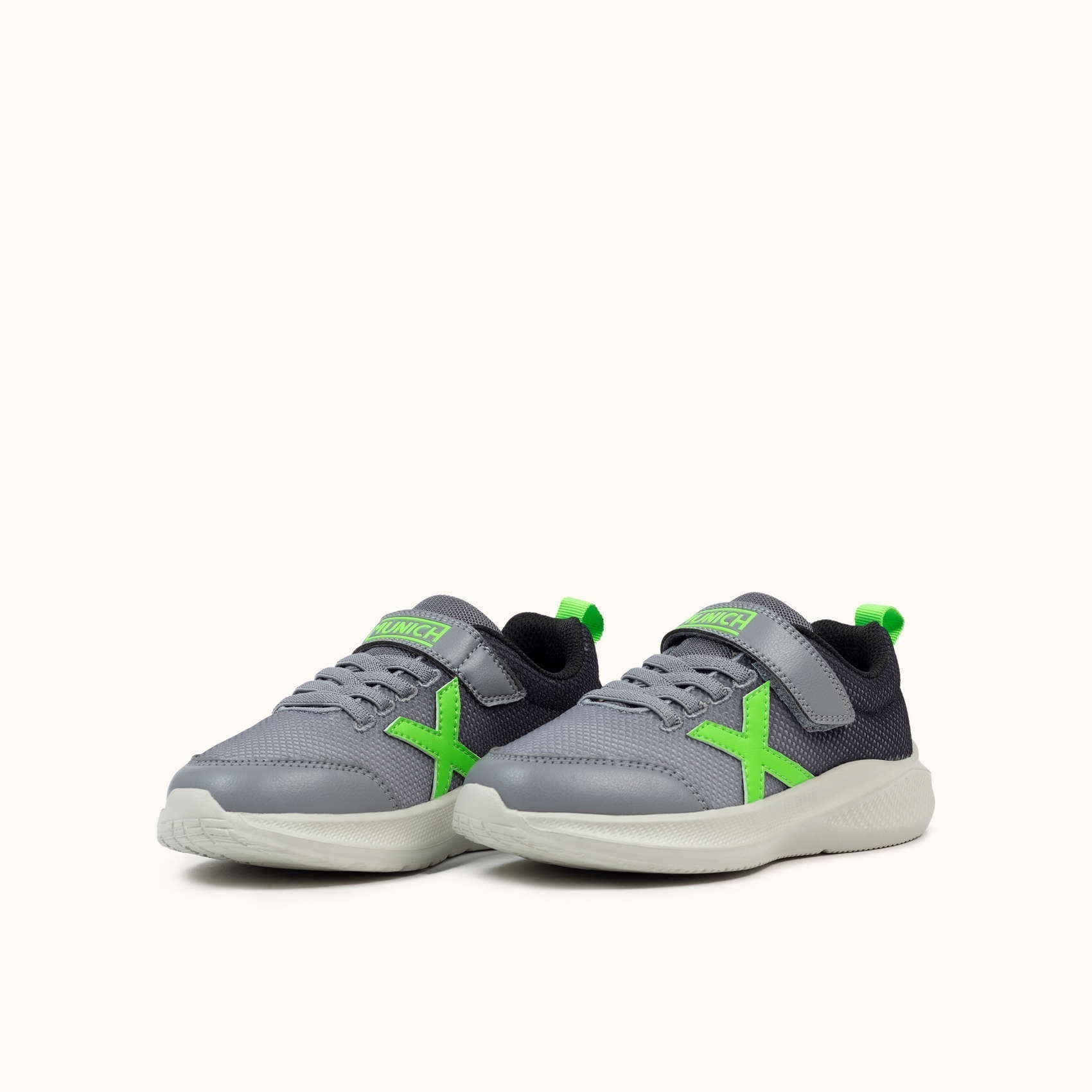 Munich Mini Leta 8935004 Gris