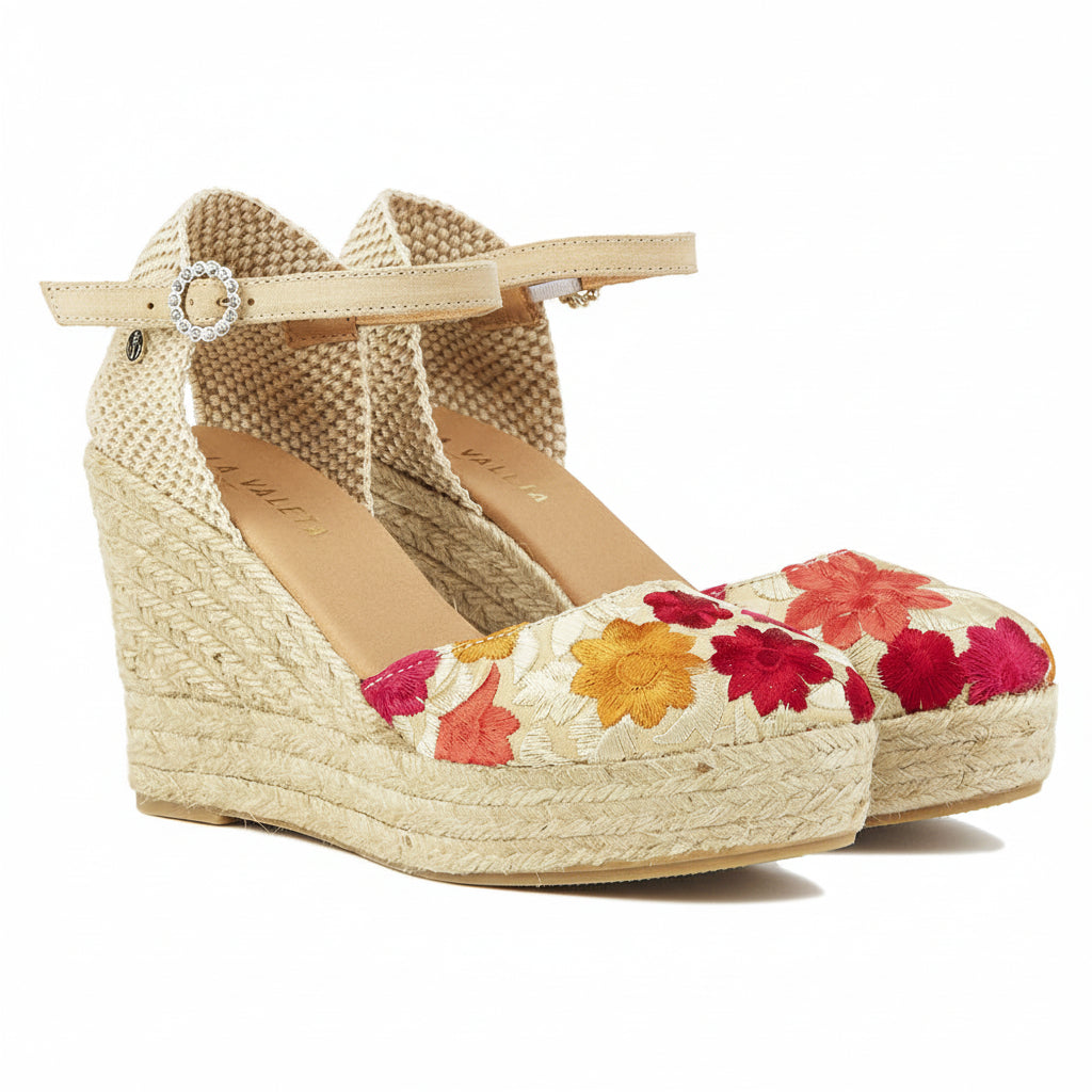 La Valeta Camelia Beige