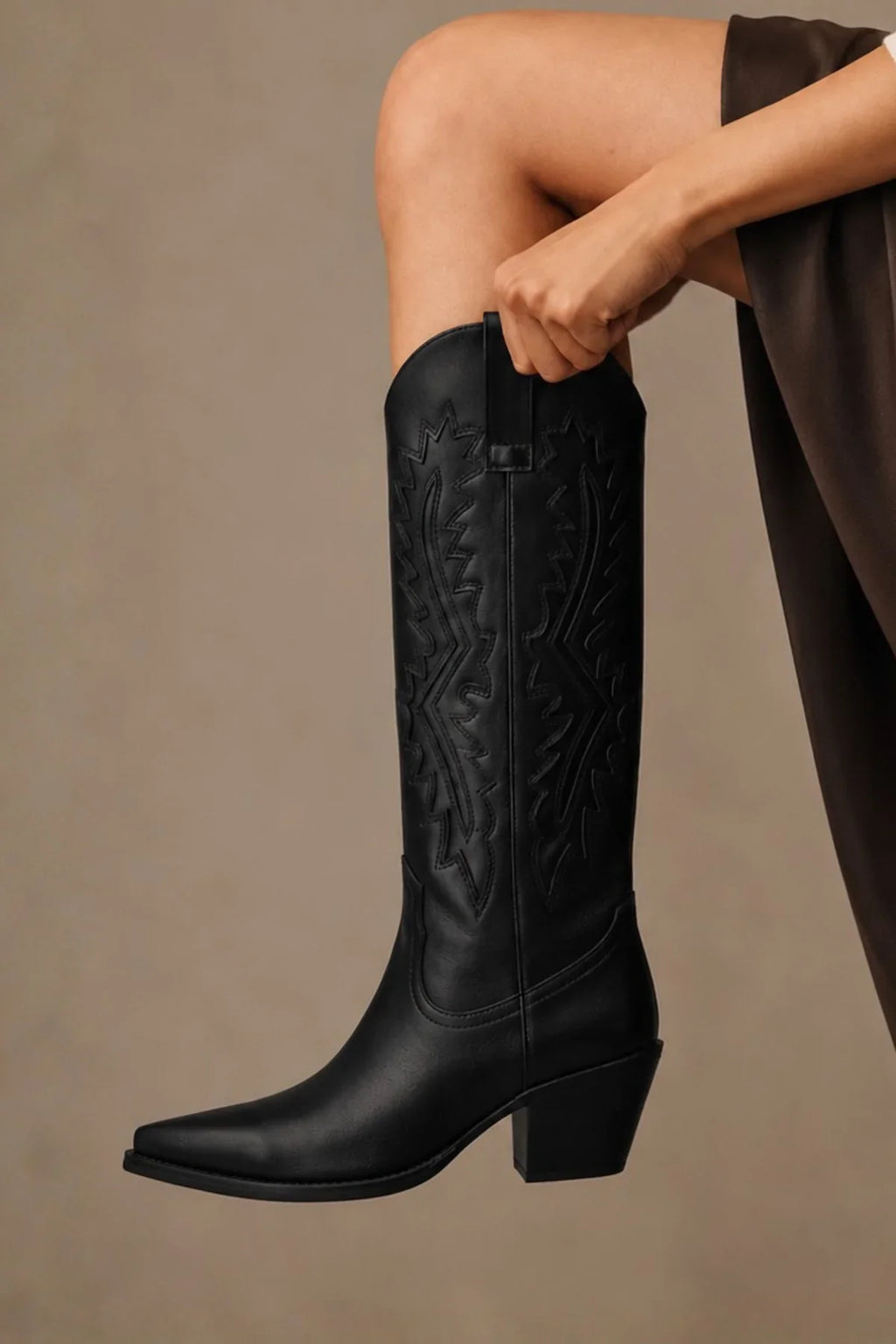 BOTA COWBOY DE MUJER NEGRA CON TACÓN CORTO | 2642 ANTE NEGRO