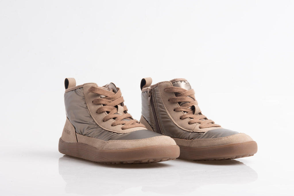 ZAPATILLA BAREFOOT ALTA BEIGE DE MUJER CON DETALLES METALIZADOS | 2702 Taupe
