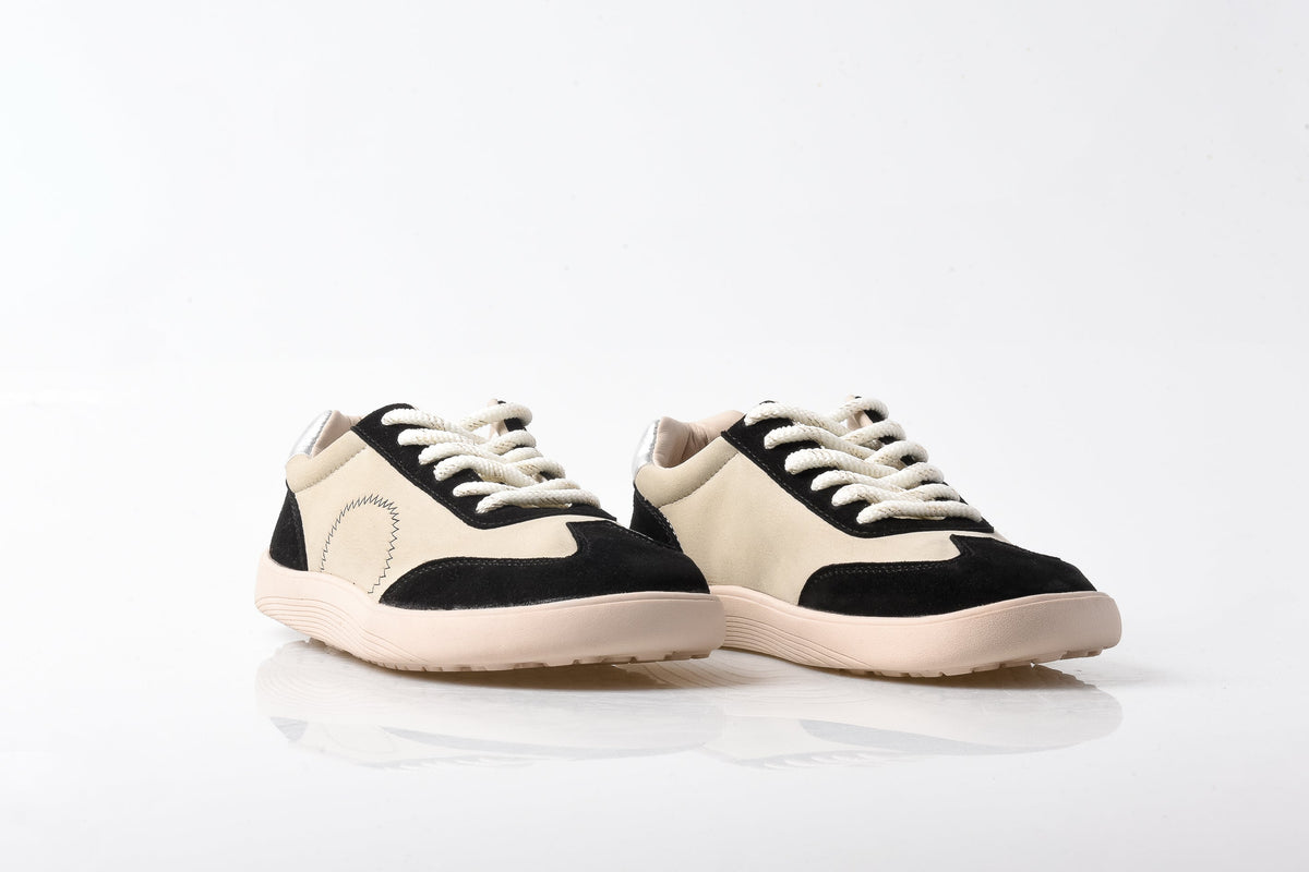 ZAPATILLA BAREFOOT BLANCA Y NEGRA DE MUJER ESTILO CASUAL | 2700 Taupe-Negro