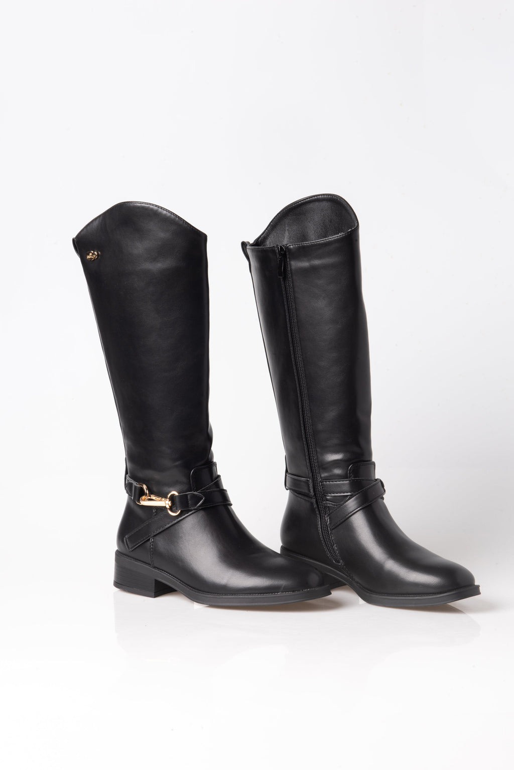 BOTA ALTA NEGRA DE MUJER ESTILO ECUESTRE CON HEBILLA | 2720 PU Negro