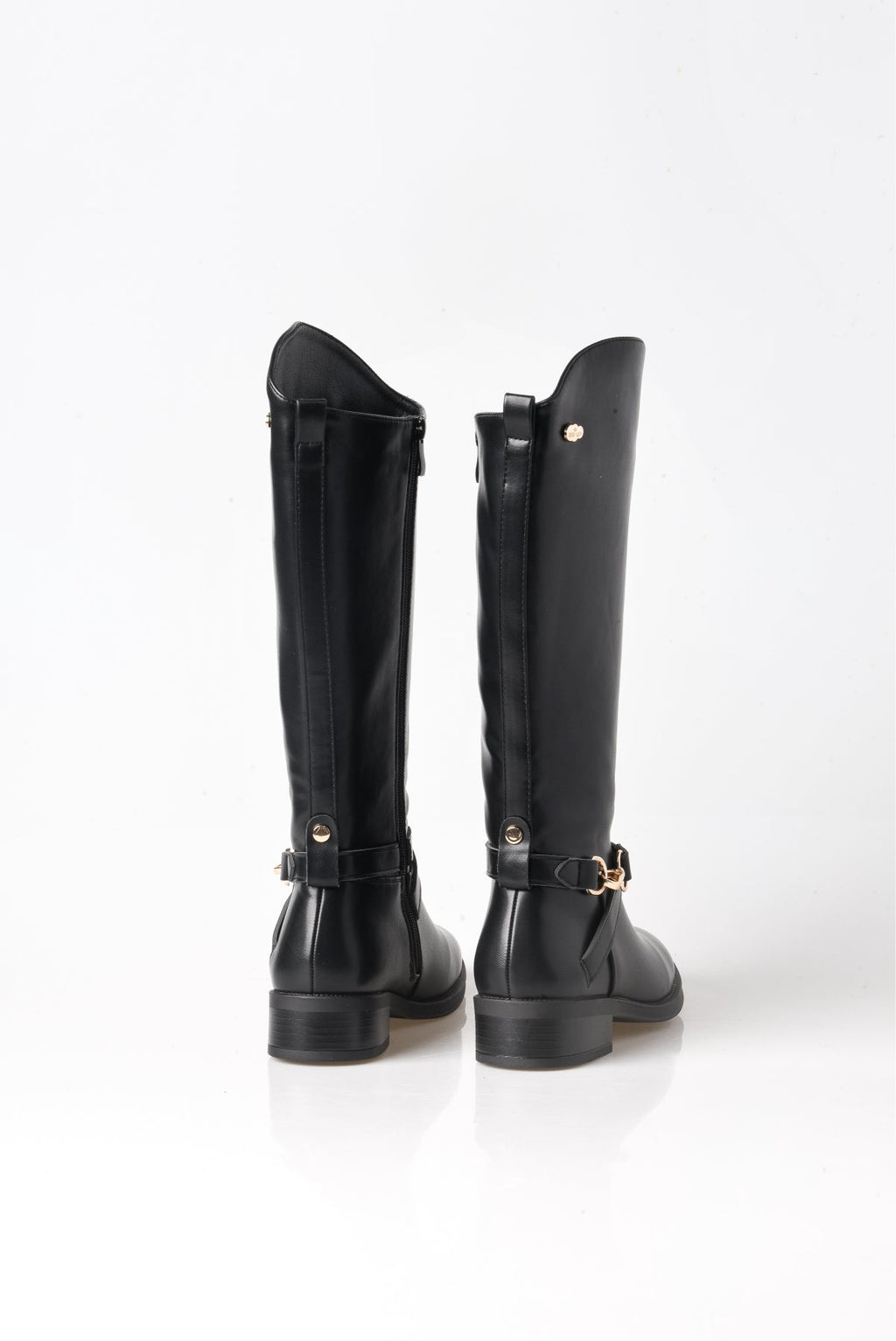 BOTA ALTA NEGRA DE MUJER ESTILO ECUESTRE CON HEBILLA | 2720 PU Negro