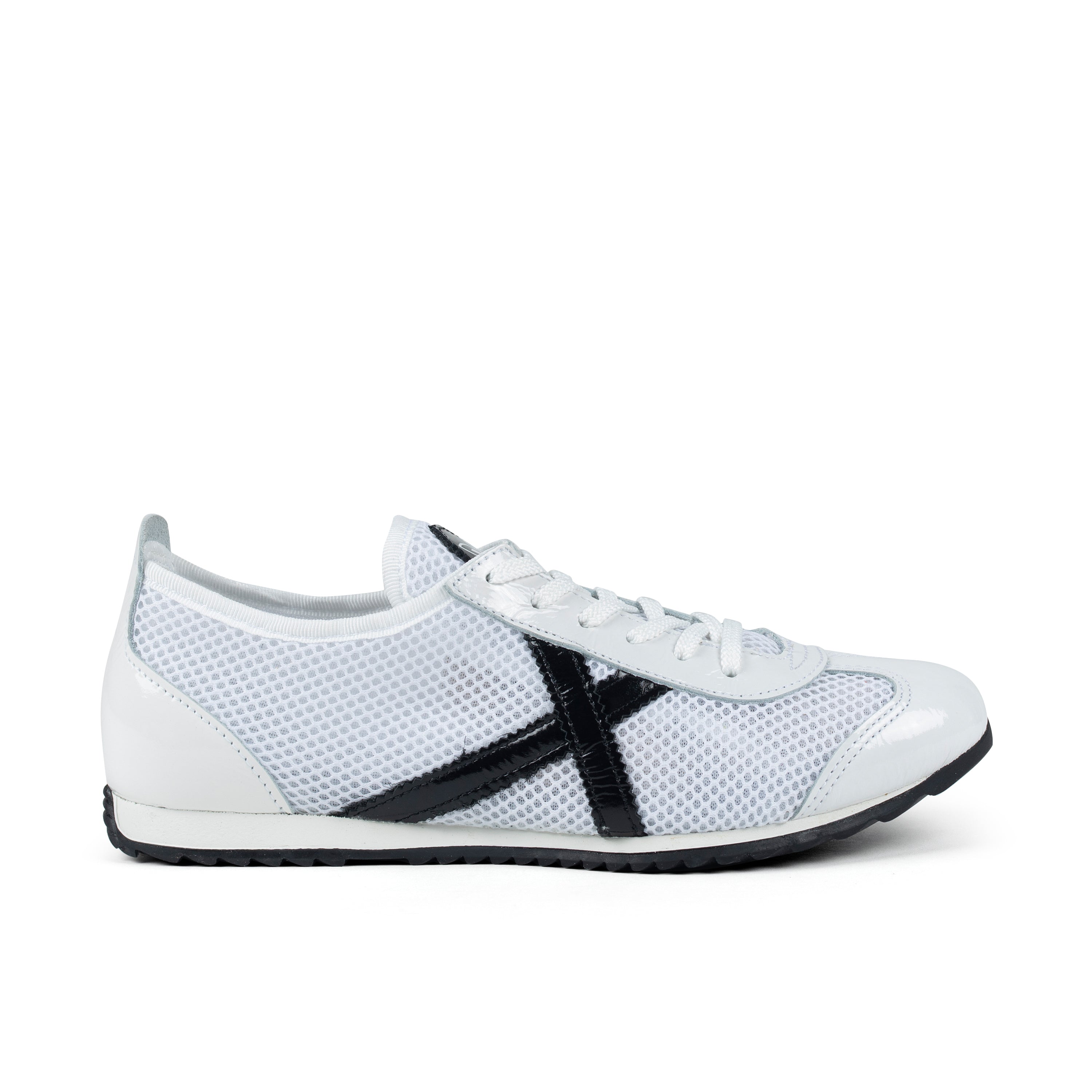 Munich Osaka 8400583