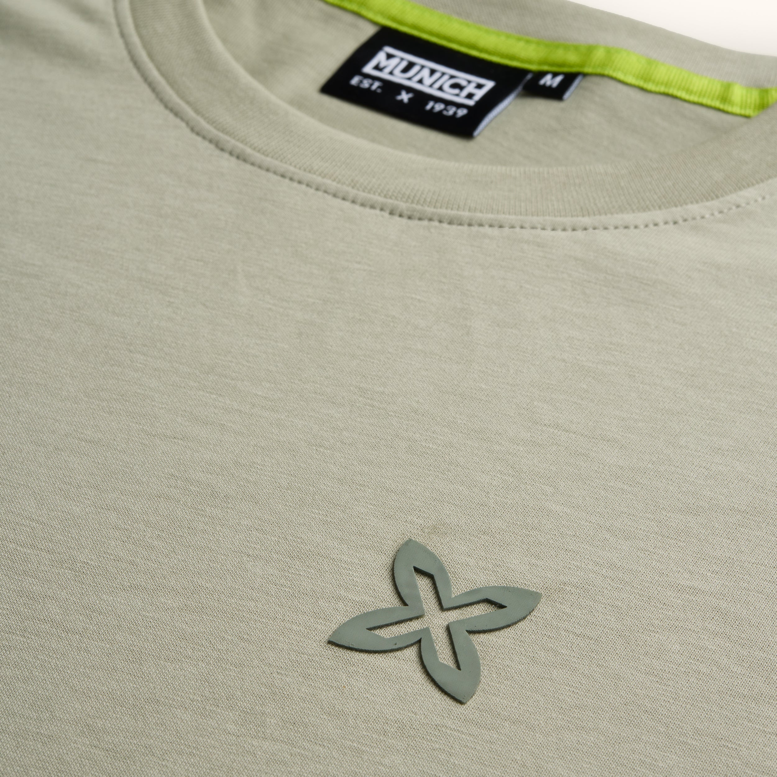 Munich Essentials 2507703 T-shirt Khaki