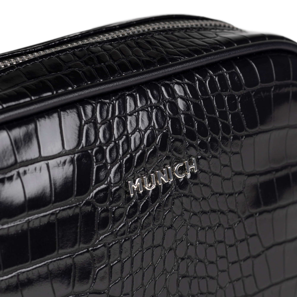 Munich 7113420 Block Croco Fw25 Crossbody Camera Black