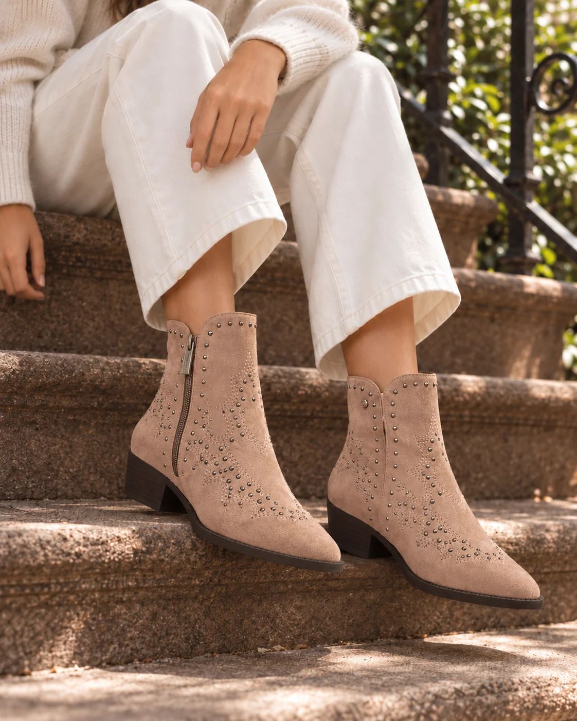 BOTÍN COWBOY BEIGE DE MUJER CON BORDADOS | 2763 ANTE Beige