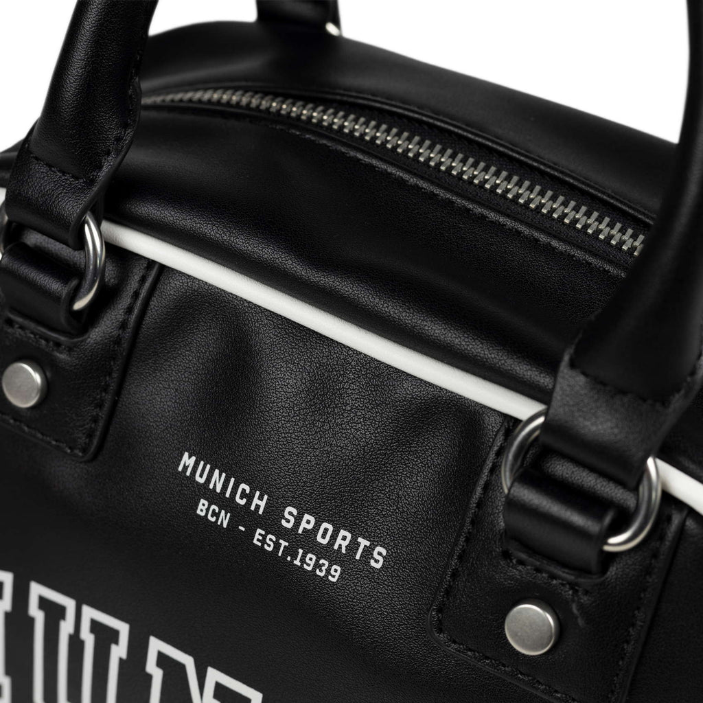 Munich 7113298 Court Bowling Black