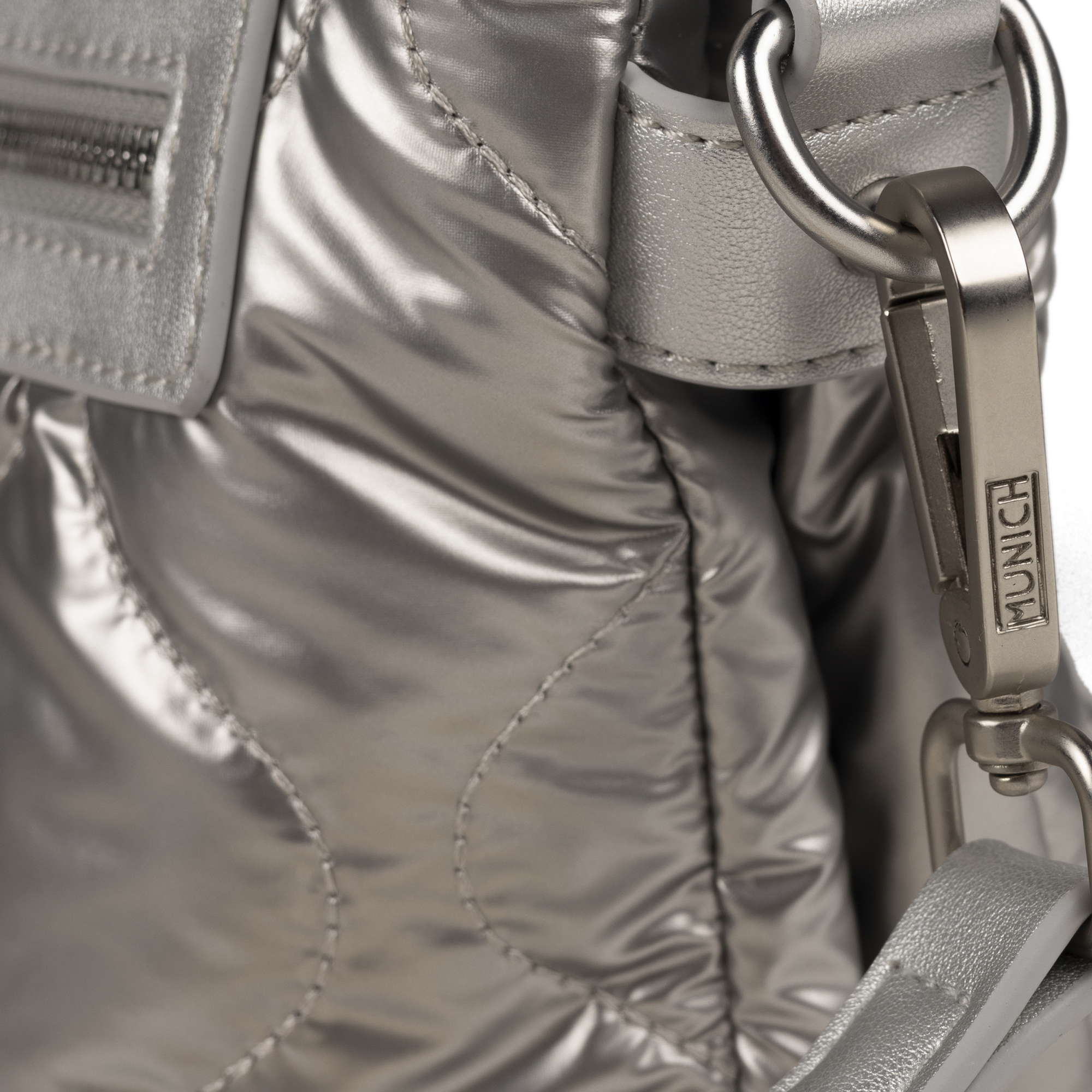 Munich 7113394 Cover Fw25 Crossbody Silver