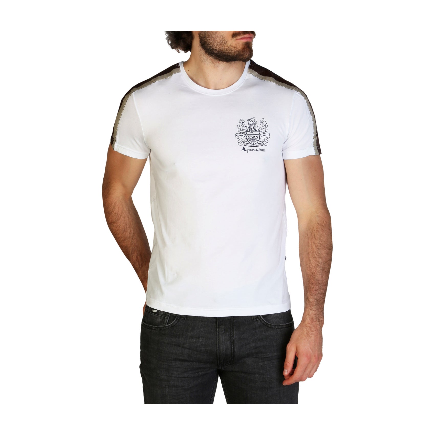 Aquascutum QMT017M0 white