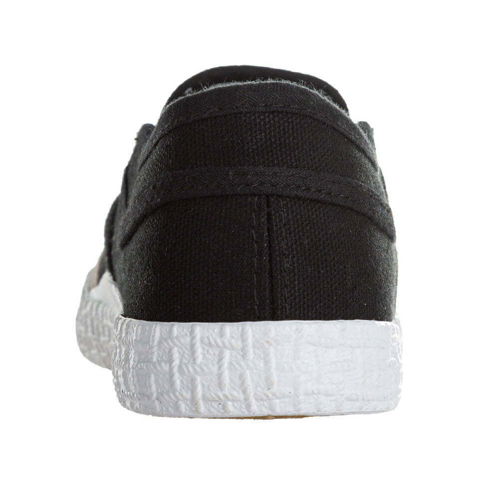Chaussures Kawasaki Slip On en toile K212437 1001 Noir