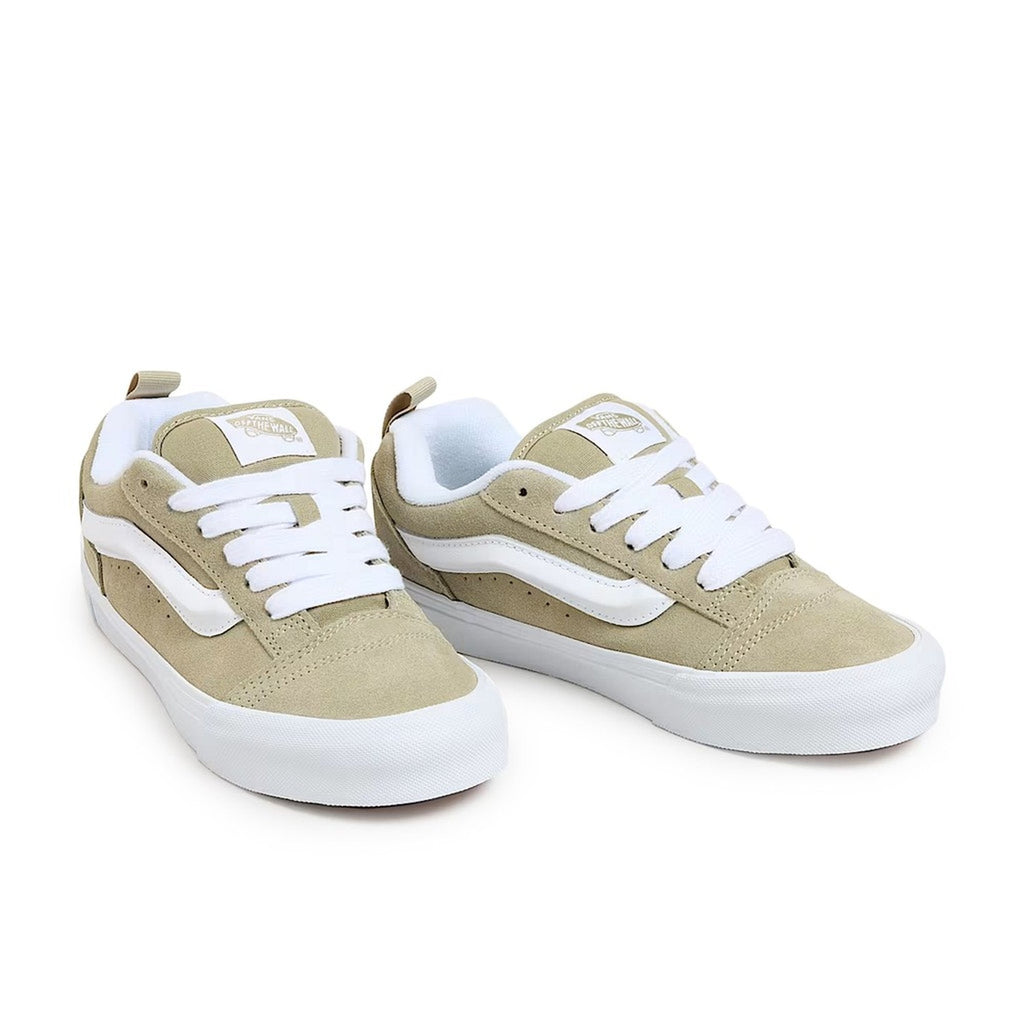 Vans VN000CRPD3Z1 - brown
