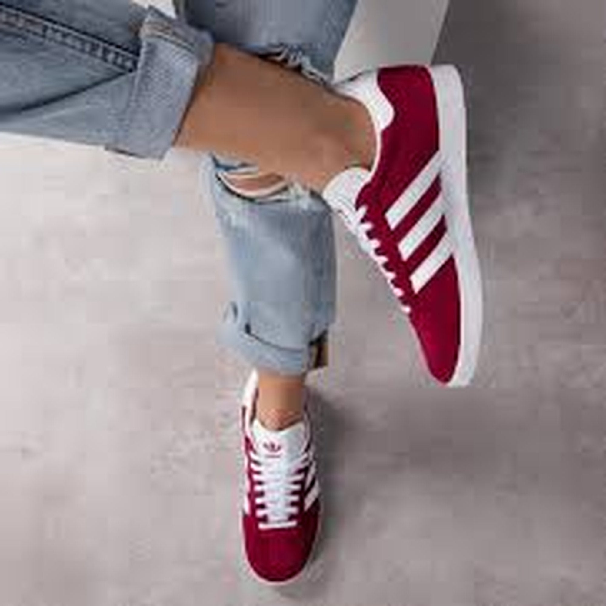Adidas GAZELLE red