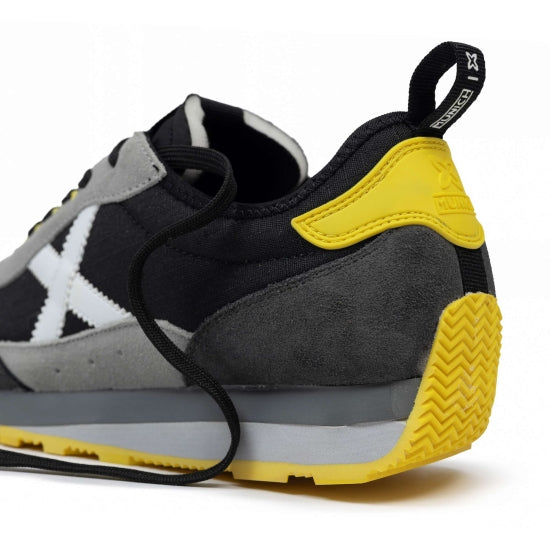 Munich Um 8901090 Negro